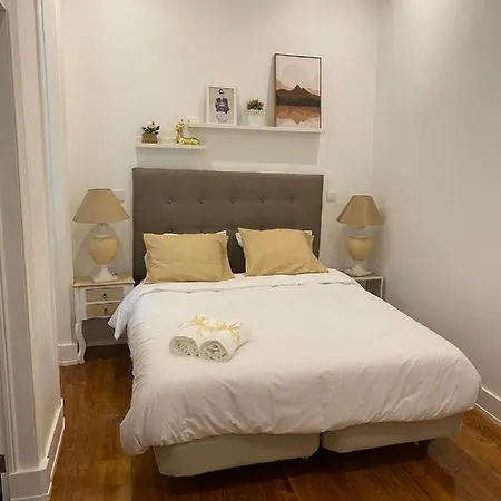 Feel Apartment