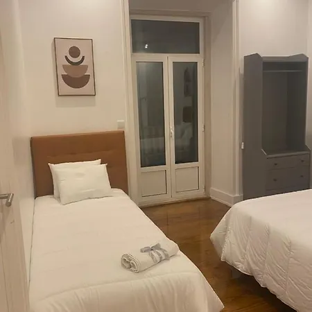 Feel Apartment *