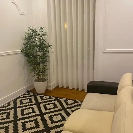 Apartment Feel *