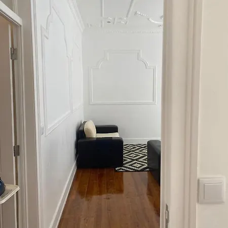 Feel Apartment